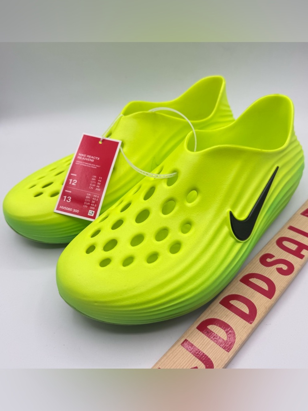 Nike ReactX Rejuven8 Green Strike Volt Hv5060-300 Men’s Sz 12 NWT
